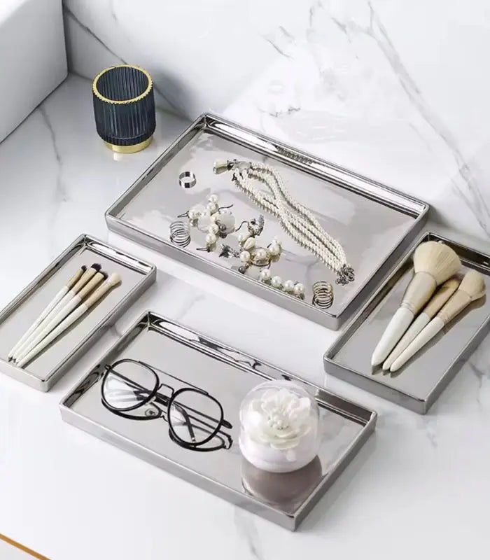 Mirrored Chrome Ceramic Tray – Multifunctional Vanity Organizer