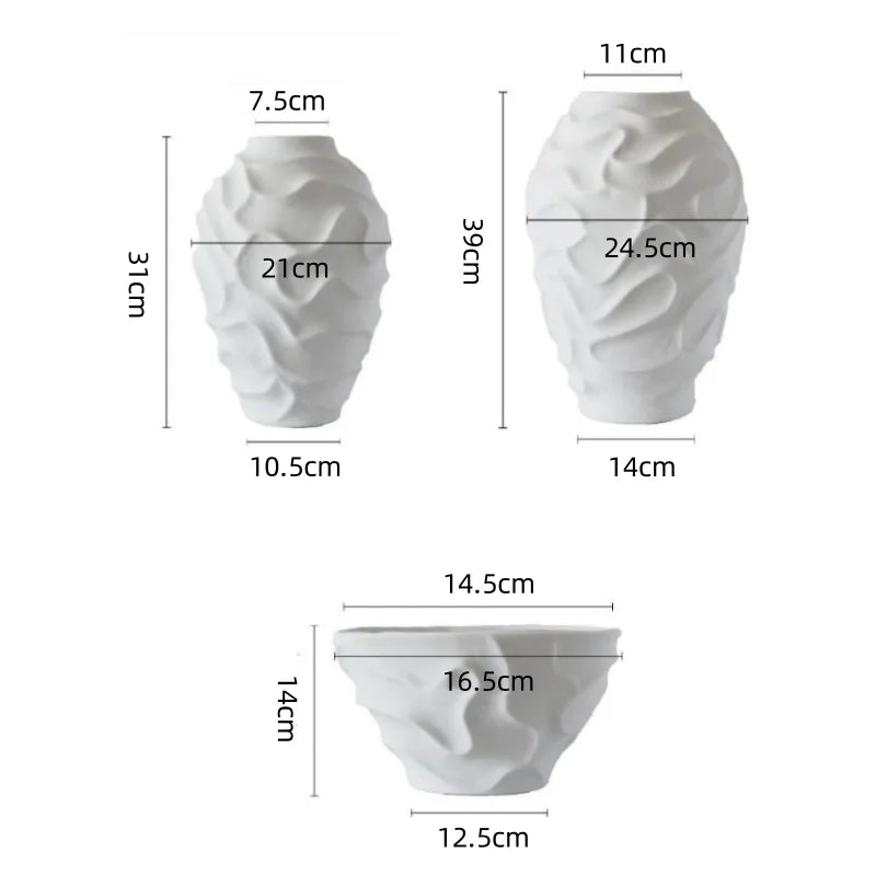 Sculptural Wave Ceramic Vase – Handcrafted Organic Design White