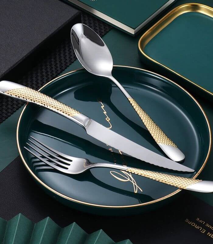 4 Pcs Premium Cutlery Set Stainless Steel Mirror-Polished Silver Gold