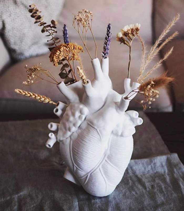Heart Vase White Resin White