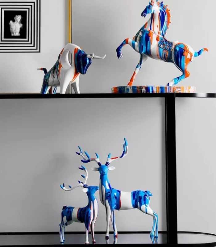 Set of 2 Deers Decorative Sculptures Abstract Colour Resin